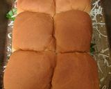 A picture of step 17 of Chicken Parmesan Sliders.