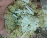 A picture of step 2 of Rice noodles balls.