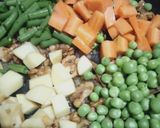 A picture of step 2 of Masala Walnut Pulao.