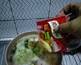 Foto langkah ke 4 dari resep Sup ayam bening ala KFC.