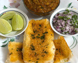 A picture of step 12 of Pav Bhaji.