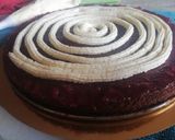 Foto del paso 6 de la receta: Tarta de chocolate rellena de frambuesa y mousse de vainilla 🥧