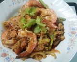 รูปขั้นตอนการทำที่ 5 ของ กุ้งผัดผงกะหรี่
