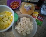 Foto langkah ke 1 dari resep Tumis Bakso Jagung Manis.