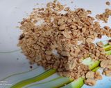तिळगुळ वडी (tilgud wadi recipe in marathi) रेसिपी स्टेप 2 फोटो 