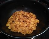 A picture of step 2 of Potato Stuffed Idli.