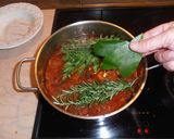 Φωτογραφία βήματος 12 της συνταγής Pasta la victoria siempre! Μοσχαρίσια μάγουλα «χουνκιάρ» με ριγκατόνι
