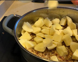 Foto del paso 3 de la receta: Guiso de salchichas con patatas