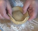 A picture of step 7 of Pork Pies.