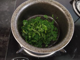 મેથીની લોટ વાળી ભાજી (Methi Besan Shak Recipe In Gujarati)