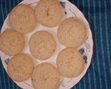 A picture of step 3 of Semolina idli.
