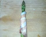 Szparagi zapiekane z szynką szwarcwaldzką i cheddarem krok przepisu 2 zdjęcie