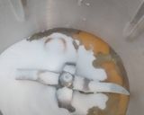 Une image de l'étape 2 de CAKE DATTES CANNELLE FLEUR D'ORANGER.