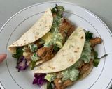 Foto langkah ke 6 dari resep Chicken Wrap Tortilla.