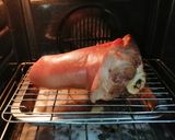 รูปขั้นตอนการทำที่ 4 ของ ขาหมูกรอบเยอรมัน สูตรดั้งเดิม