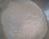 A picture of step 4 of Aloo puri.
