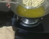 A picture of step 3 of Instant Fried Noodles.