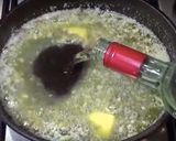 A picture of step 4 of Garlic butter prawns 'Gambas al Ajillo'.