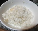 Hình bước làm 4 của món Cơm Chiên Kim Chi Trứng Tôm