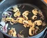 Une image de l'étape 2 de 💚 Raviolis à la Crème, aux Champignons et aux Herbes Fraîches. (Végétarien).