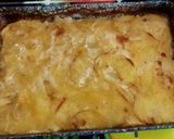 Tojásos tepsis krumpli 🥔🧅🥚🧀 recept fázis 2 fotója
