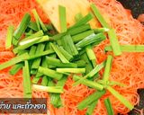 รูปขั้นตอนการทำที่ 6 ของ ผัดหมี่สีชมพู
