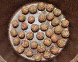 عکس مرحله 3 از دستور خورشت کوفته قلقلی با زرشک🥘