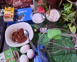 A picture of step 1 of Oreo Chocolate marble cake.
