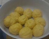 Foto langkah ke 3 dari resep Mini Pizza Empuk.