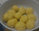 Foto langkah ke 3 dari resep Mini Pizza Empuk.