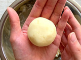 Korean Cheese Hotteok