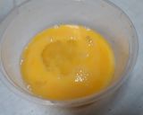 Foto langkah ke 1 dari resep Telur Dadar Keju.