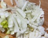 Foto del passaggio 1 della ricetta #650 Insalata di finocchi, carote e frutta secca 🥕🥜🥗