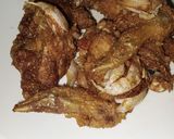 Foto langkah ke 6 dari resep Ayam Goreng Bawang.