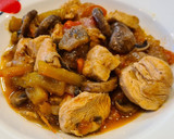 Foto del paso 5 de la receta: Guiso de solomillo de pavo con champiñones y pimientos