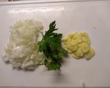 Foto del paso 2 de la receta: Calamar al vino blanco con arroz