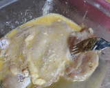 Foto del paso 3 de la receta: Pechuga de pollo empanizada