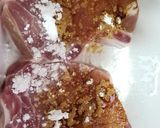 A picture of step 2 of Chinese Style Onion Pork Chop with sweet soya sauce甜豉油洋蔥豬扒.
