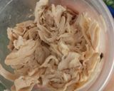 Foto del paso 1 de la receta: Pechuga de pollo en salsa de cilantro