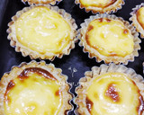 Foto langkah ke 6 dari resep Portuguese egg tart with instant puff pastry.