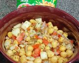 A picture of step 3 of Kurkary chana Chaat.