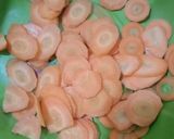 Foto langkah ke 1 dari resep Bening Wortel Bayam Brazil.