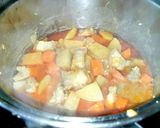 รูปขั้นตอนการทำที่ 4 ของ ข้าวแกงกะหรี่ หมูทอดทงคัตสึ ซุปมิโซะ