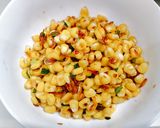 Hình bước làm 2 của món Bắp xào đêêêêêêêêêê