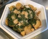 Une image de l'étape 5 de Panais fondants au persil et crème de champignons.