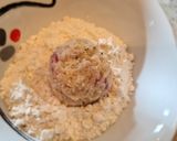 Foto del paso 4 de la receta: Albóndigas de merluza y gambas en salsa de vino blanco