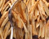 A picture of step 1 of Fries and gravy.