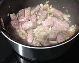A picture of step 3 of Easy Brazilian Beef Strogonoff.