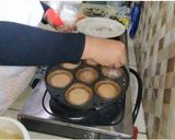 Foto langkah ke 8 dari resep 4. Martabak Mini Blackforest.