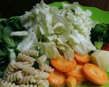 Foto langkah ke 1 dari resep Sop Telur Ayam Kate.